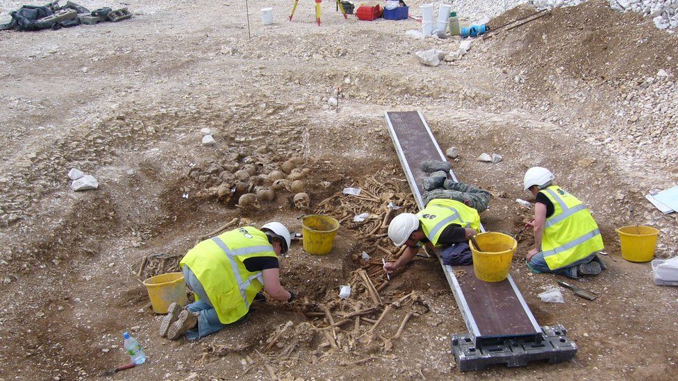 Excavating the mass grave in Weymouth