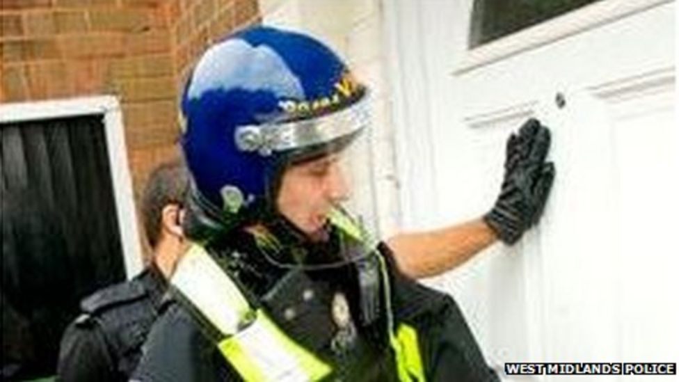 Four Arrests In Coventry In Dawn Drugs Raids Bbc News 