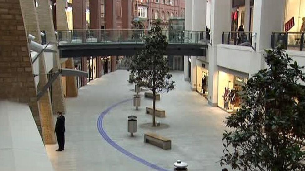 Belfast shops 'see sales increase' BBC News
