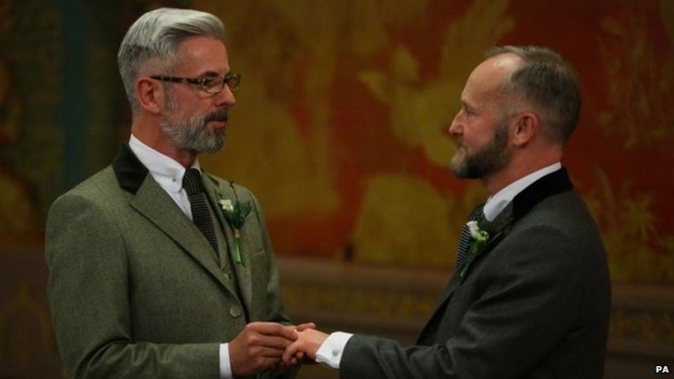 Brightons First Same Sex Wedding Makes City History Bbc News
