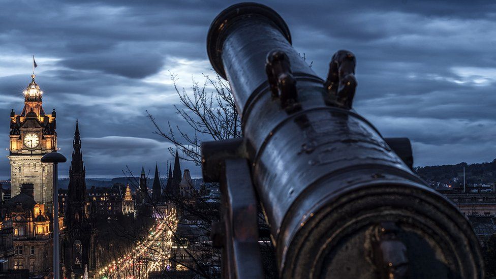 Cannon overlooking Princes Street