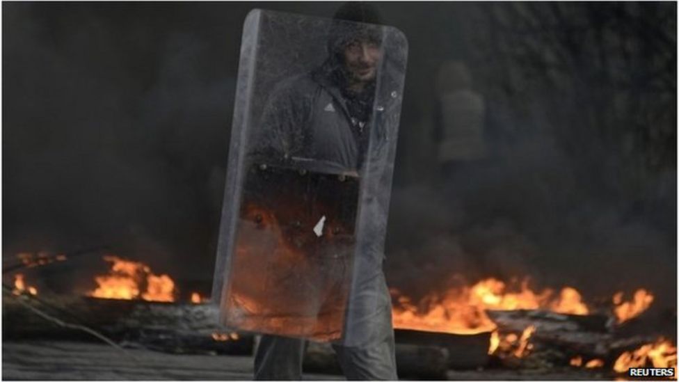 Ukraine crisis Casualties in Sloviansk gun battles BBC News