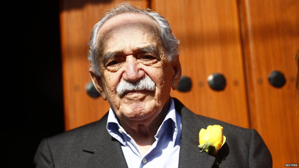 Gabriel Garcia Marquez greets journalists and neighbours on his birthday outside his house in Mexico City