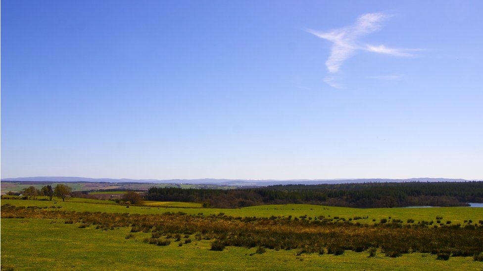 Bird shaped cloud formation spotted at Knockfarrel near Dingwall
