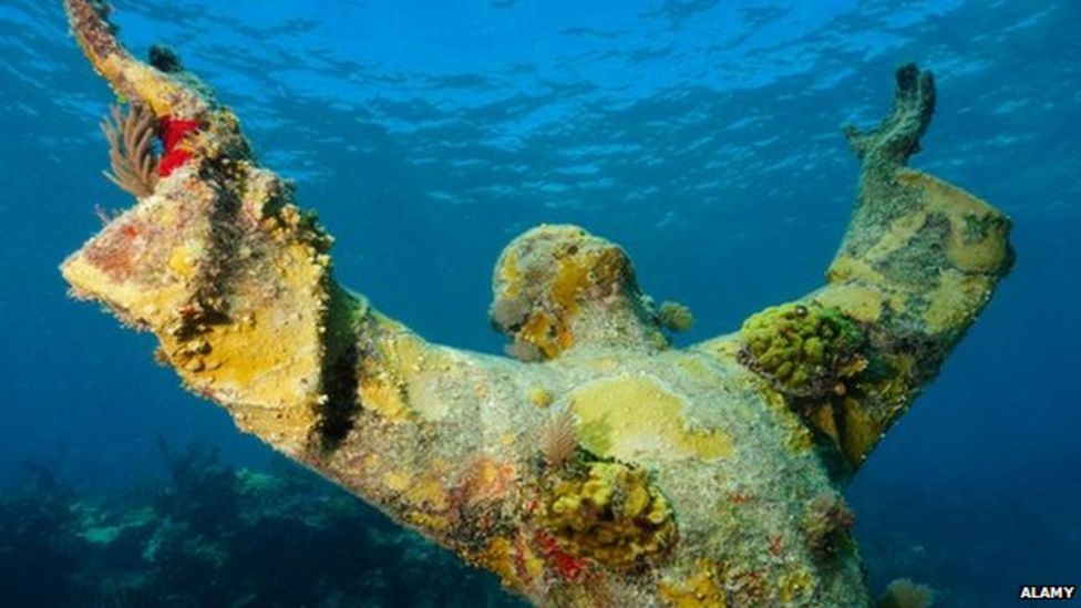 Italy Underwater Christ statue to stir Palermo tourism BBC News