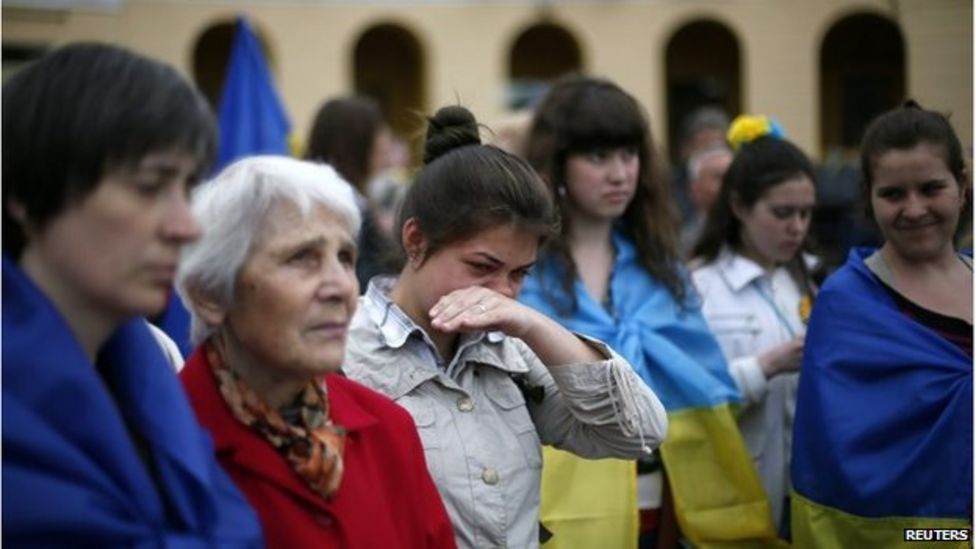 Ukraine crisis Odessa detainees freed as police HQ attacked BBC News