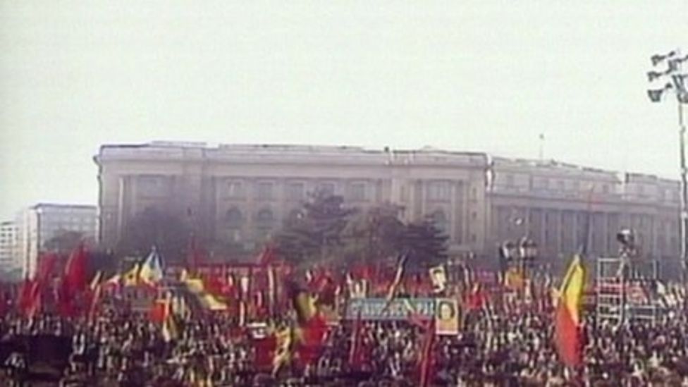 Romania's Revolution Through The Eyes Of Three Generations - BBC News