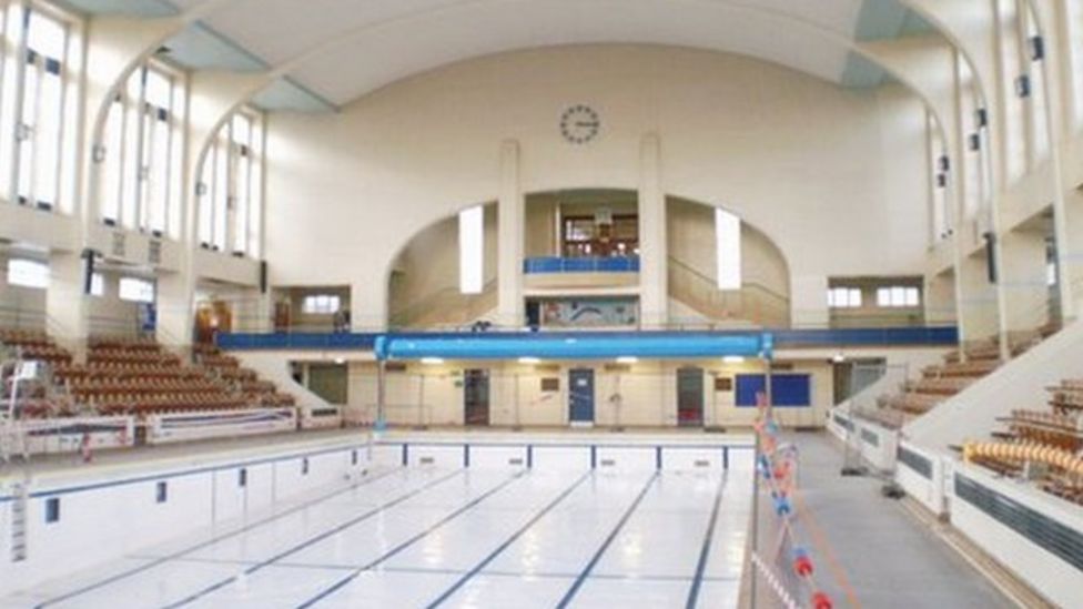 Structure fears at art deco Bon Accord Baths in Aberdeen BBC News