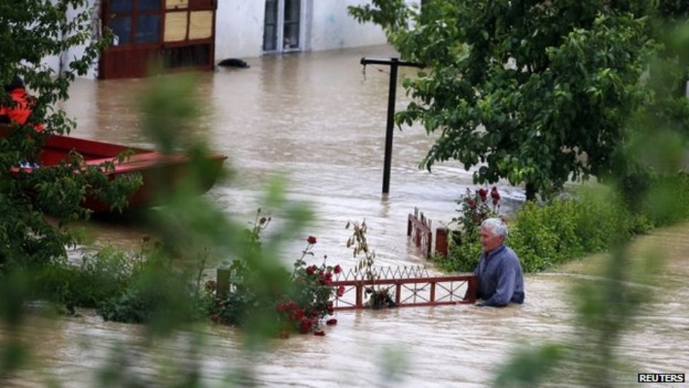 Bosnia and Serbia emergency after 'worst ever' floods BBC News