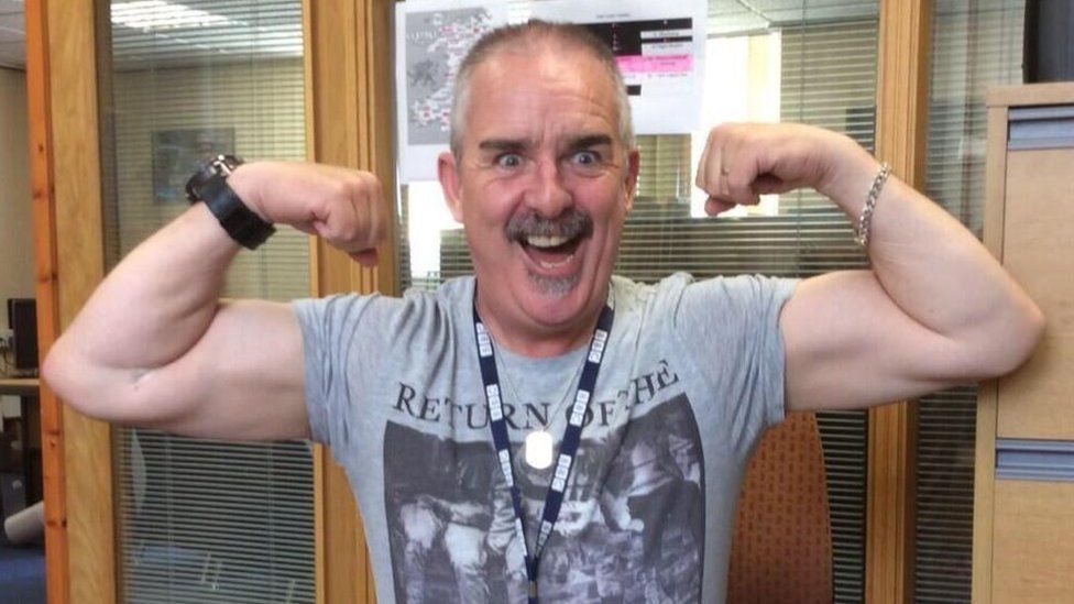"Fi wedi joino'r BBC!"