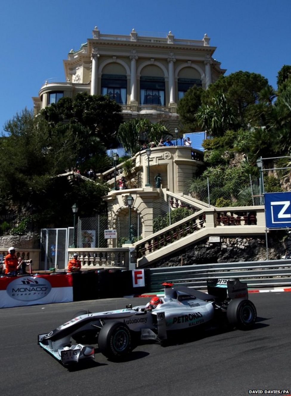 Photographing the Monaco Grand Prix - BBC News