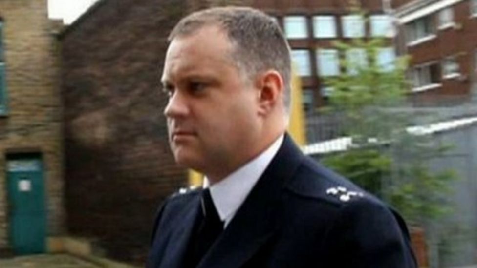 Sean Rigg death probe officer's resignation halted - BBC News