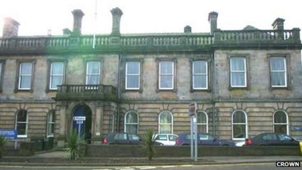 Closure of Stonehaven court being marked by sheriffs BBC News