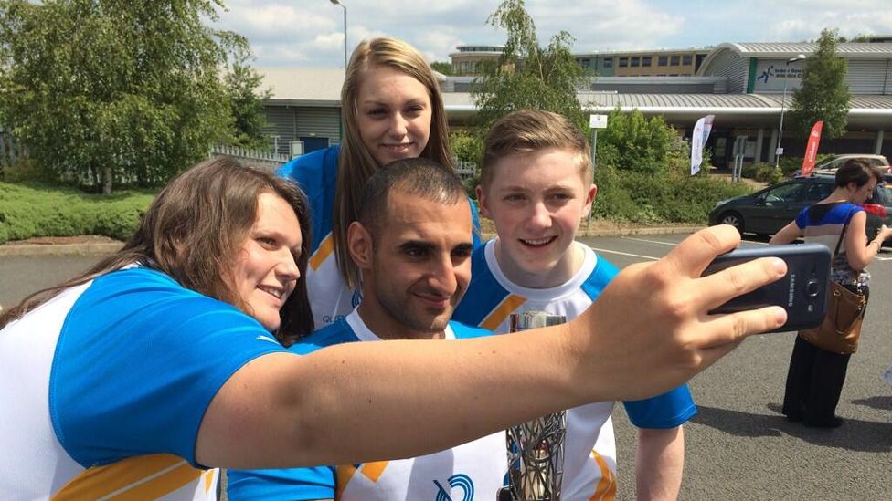 In pictures Queen's Baton Relay visits Leeds BBC News
