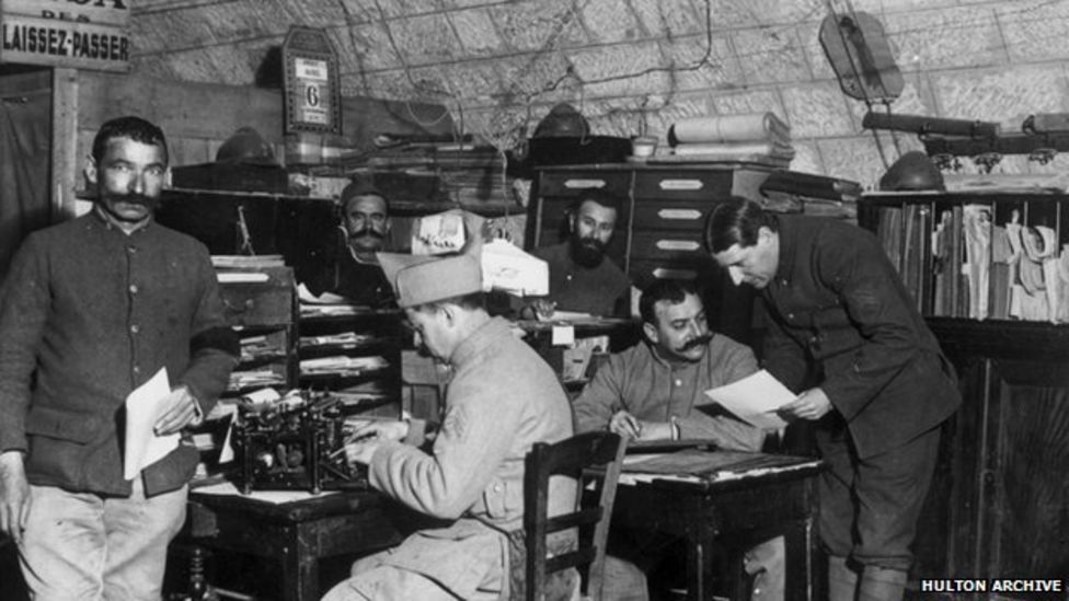 World War One How radio crackled into life in conflict BBC News