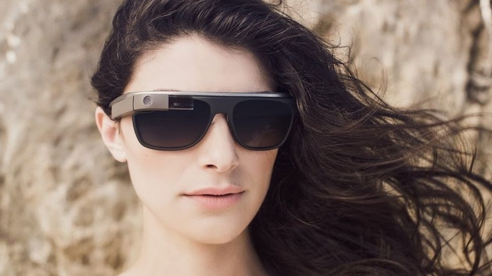 Google Glass eyewear on sale in UK BBC News