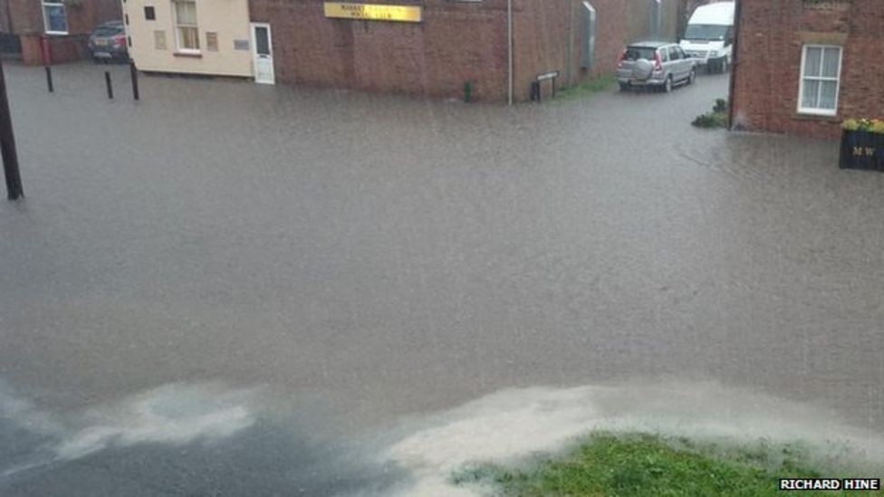 Market Weighton downpour causes 'chaos and distress' BBC News