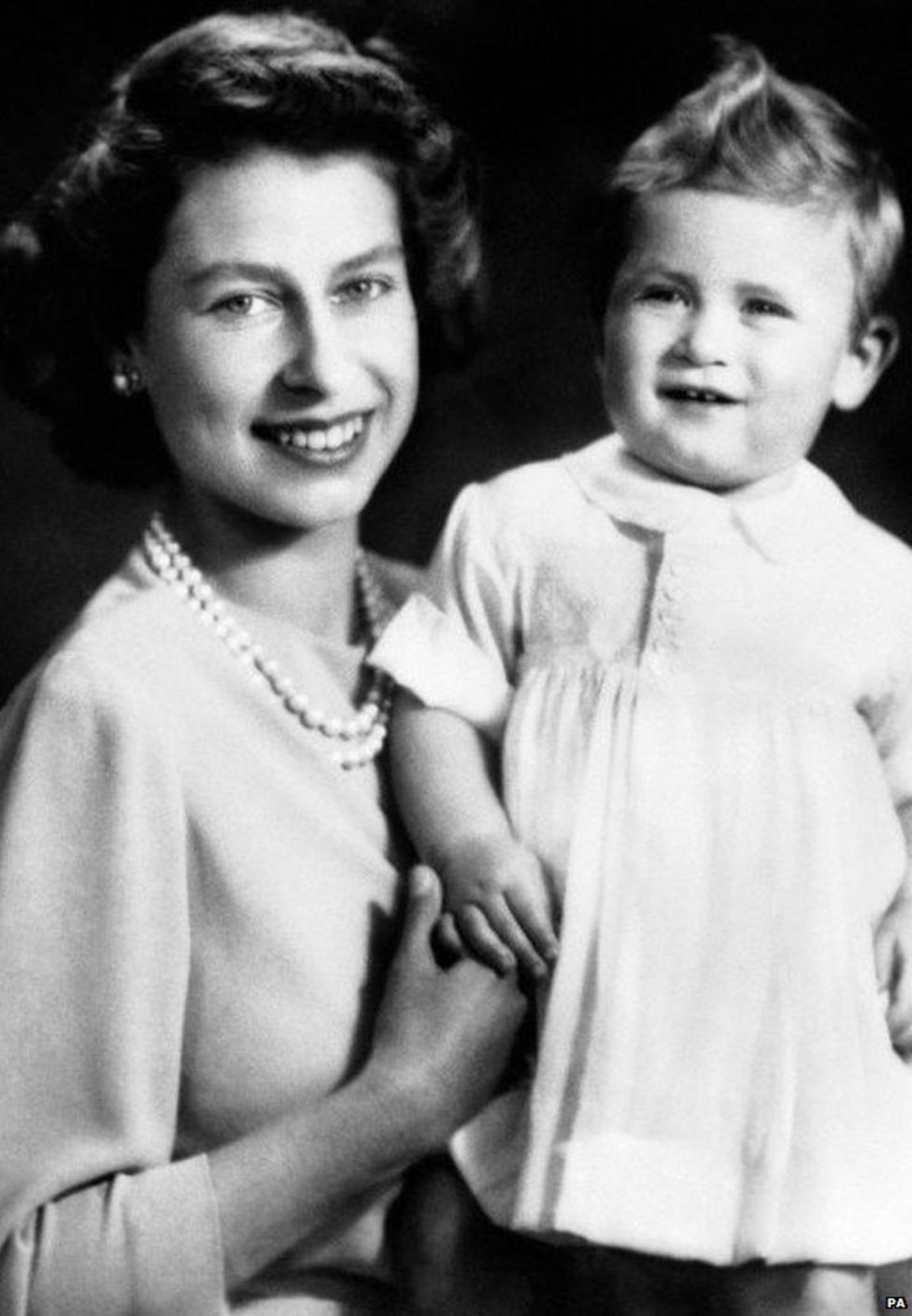 In pictures: Royal first birthdays - BBC News