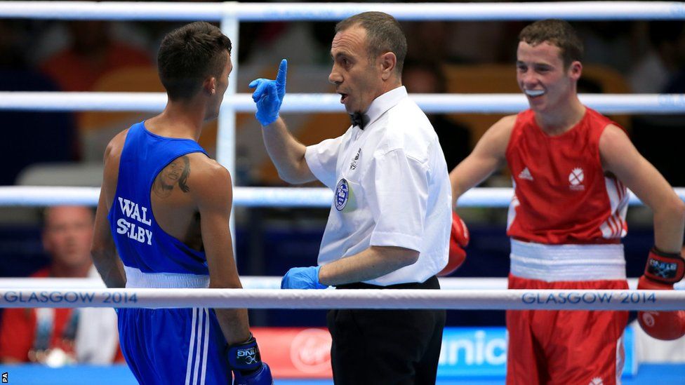 World number one Andrew Selby was beaten by Scotland teenager Reece McFadden in their flyweight first-round bout.