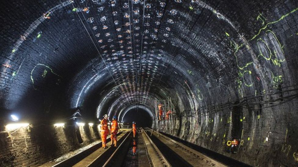 Glimpse of Edinburgh's Haymarket railway tunnel works BBC News