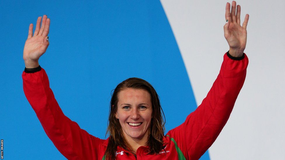 Jazz Carlin secured her second medal of the Games with silver in the 400m freestyle.
