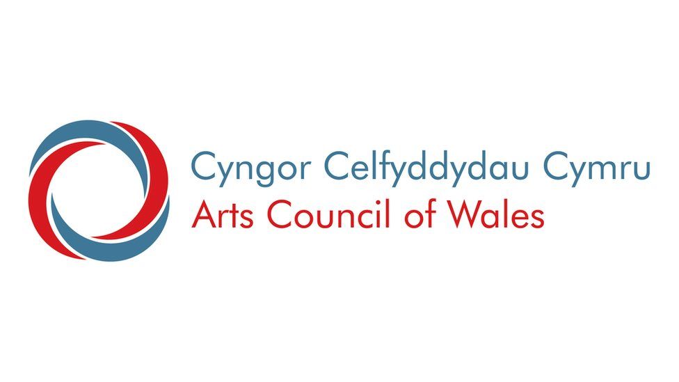 Cyngor Celfyddydau Cymru.