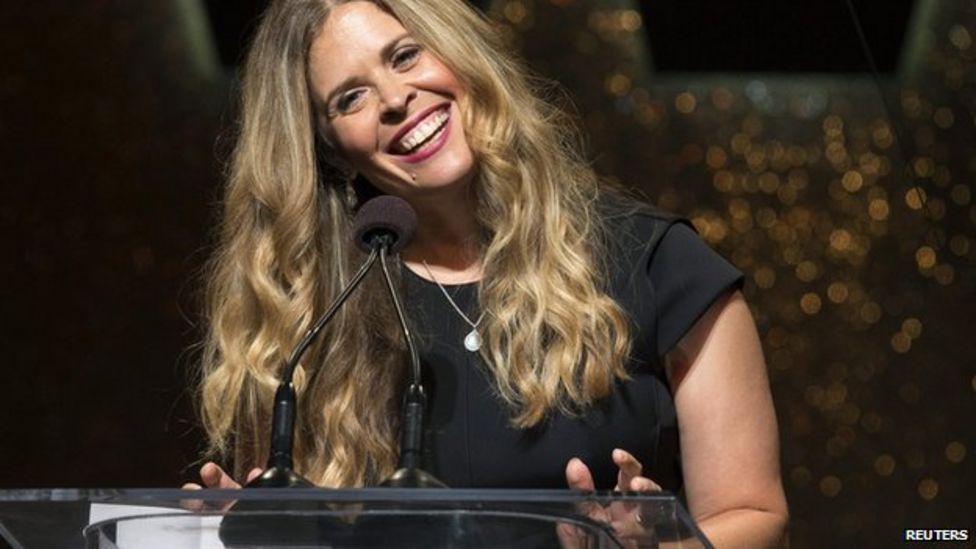 Frozen Director Jennifer Lee To Adapt A Wrinkle In Time Bbc News 0790