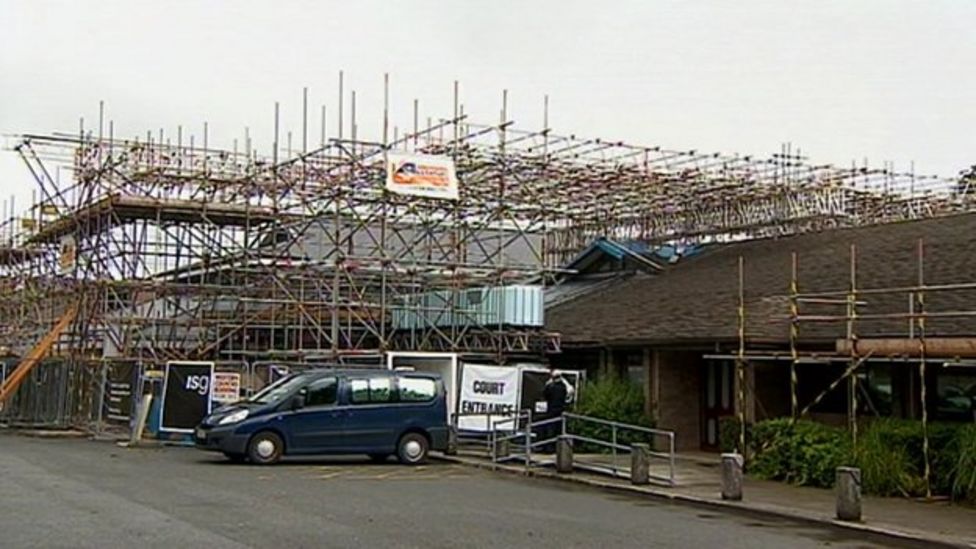 Truro Magistrates' Court closes after roof collapse BBC News