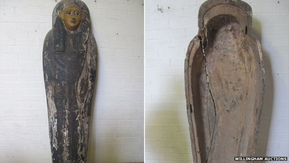 Egyptian sarcophagus lid sells at auction for £12,000 BBC News