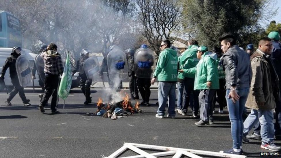 Argentina Strike Causes Disruption In Buenos Aires - BBC News