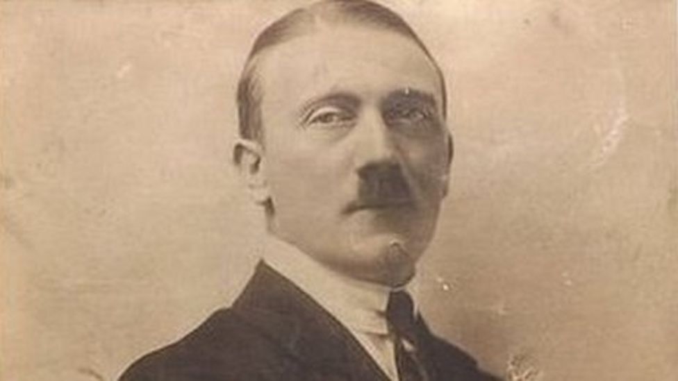 'Hitler' painting fetches 161,000 at Nuremberg auction BBC News