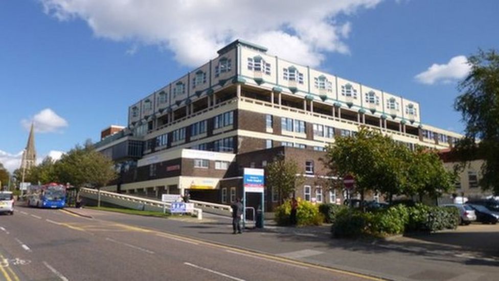 Poole Hospital opens revamped maternity unit BBC News