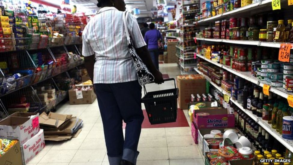 Dollar General raises bid for rival Family Dollar BBC News