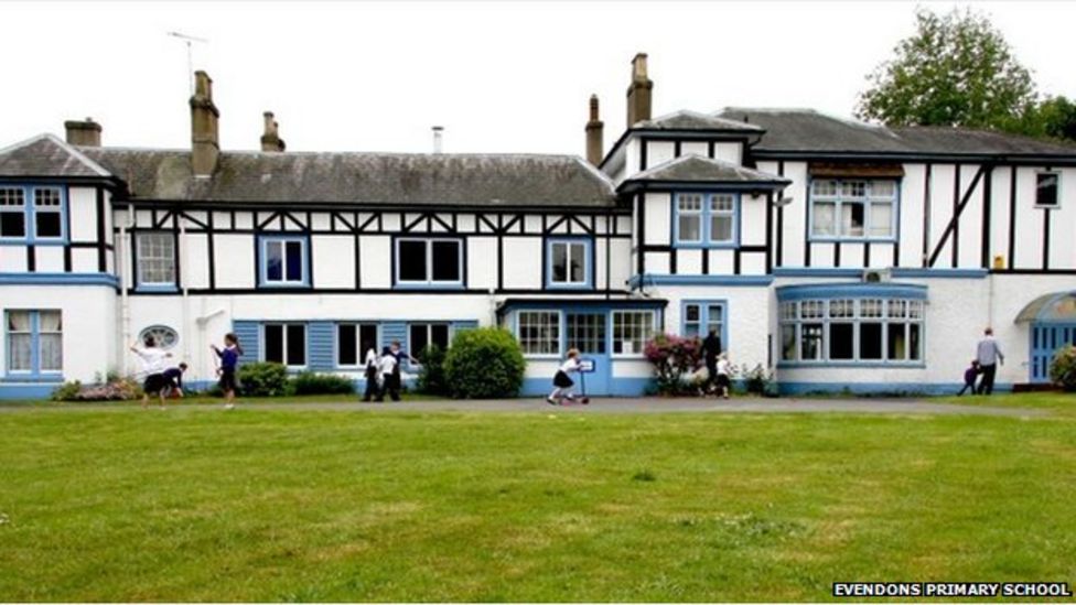 Parents open Wokingham's first free school BBC News