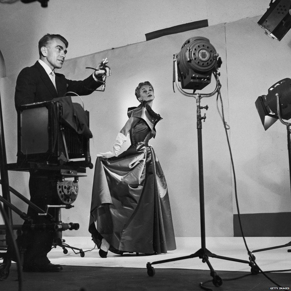 Horst directing fashion shoot with Lisa Fonssagrives, 1949