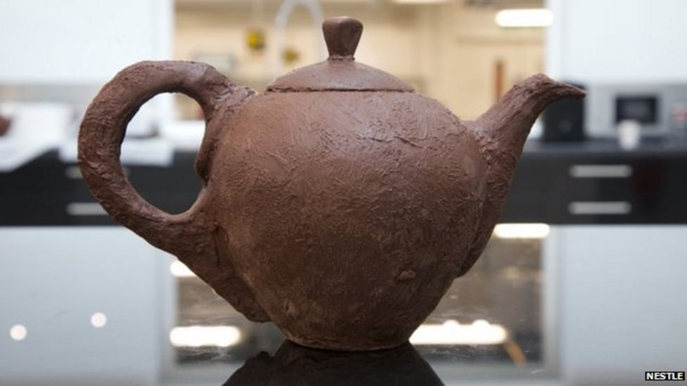 Chocolate teapot proves useful BBC News