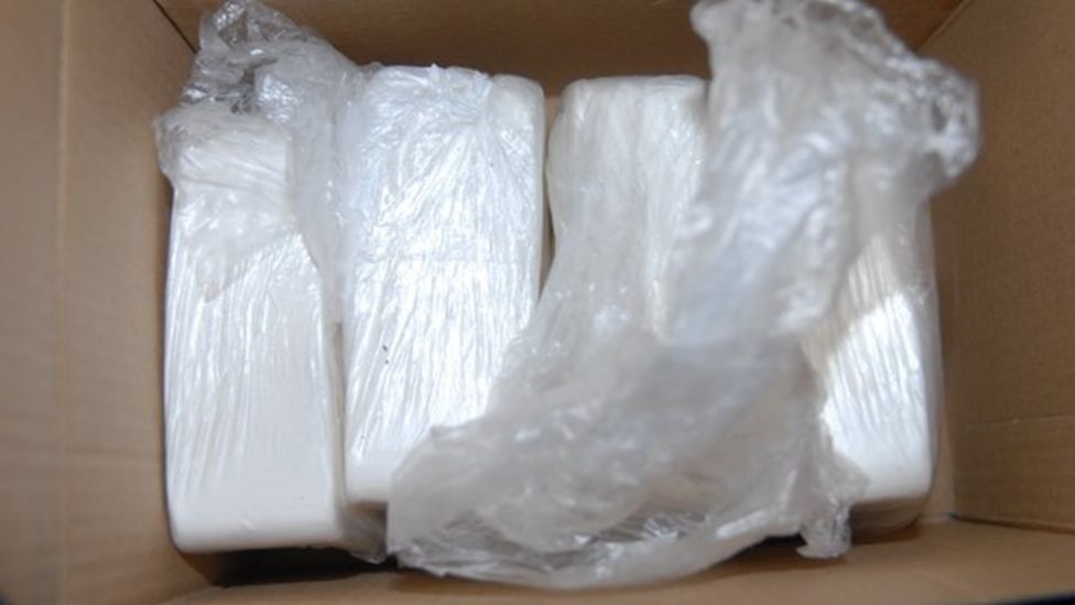 Tonypandy Cocaine Haul Worth £350,000 Seized By Police - Bbc News