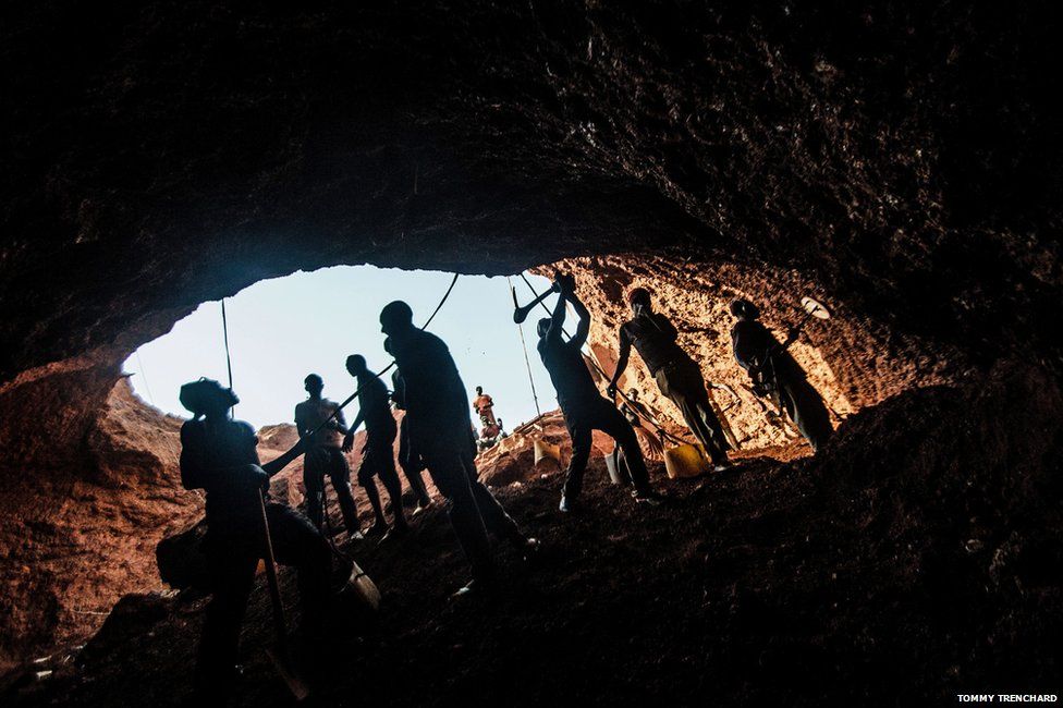 Miners inside tunnel