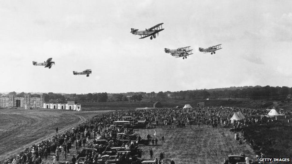 The 1920s British air bombing campaign in Iraq - BBC News