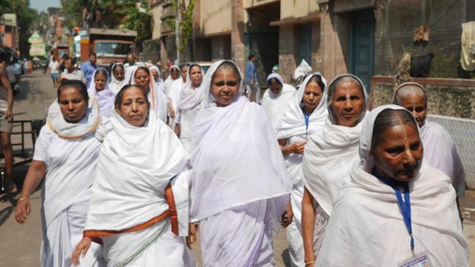 A Happy Homecoming For Indias Widows Bbc News