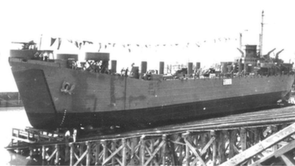 WW2 Survivors' tales of covered up disaster BBC News
