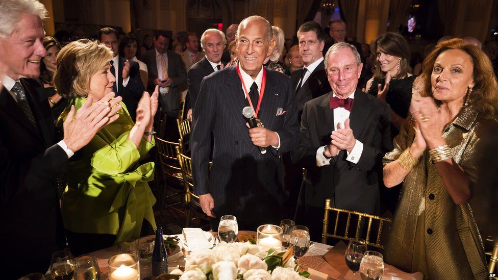 Oscar de la Renta: Life and work in pictures - BBC News