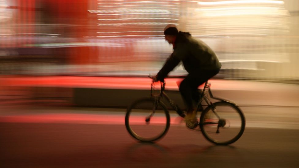 Cycling to work can cut cancer and heart disease, says study BBC News