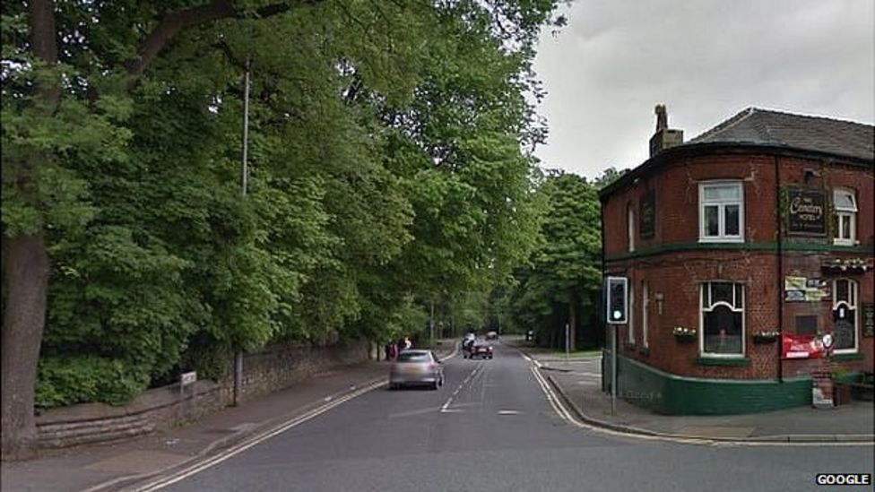 Sandy Lane collision Driver dies in early morning crash BBC News