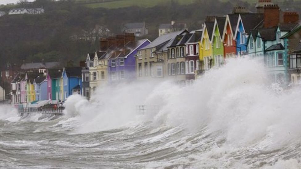Heavy rain causes flooding across Northern Ireland BBC News