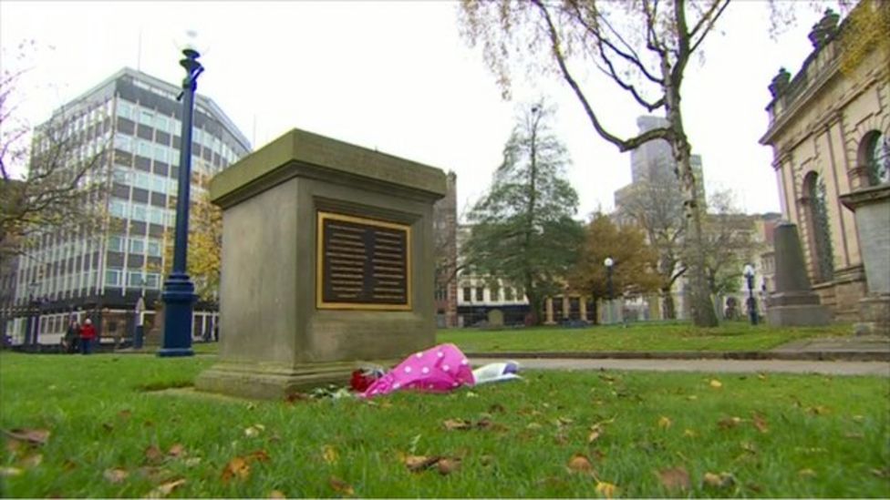 Birmingham Pub Bombings: Service Marks 40th Anniversary - BBC News