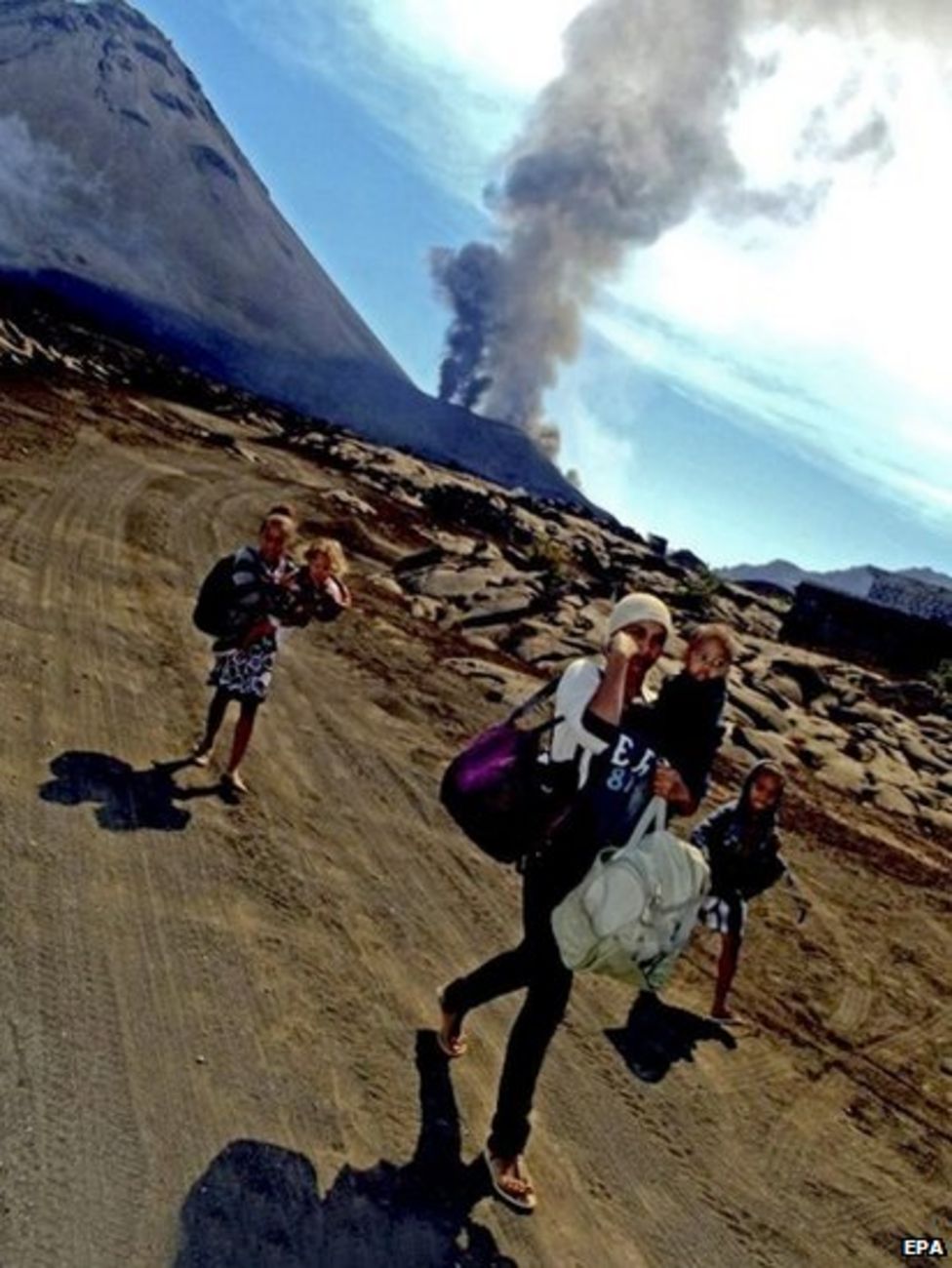 Cape Verde residents evacuated as Pico do Fogo volcano erupts BBC News