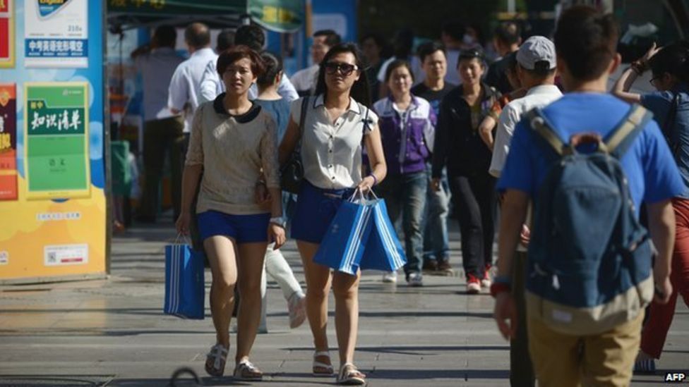 China: Beijing store 'bans Chinese customers' - BBC News