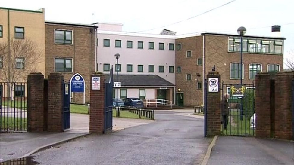 Banter ban Norfolk teacher Mike Stuchbery leaves Lynn Grove High School