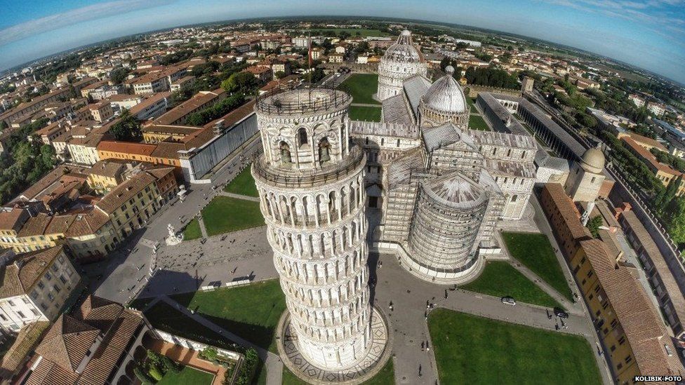 Leaning Tower of Pisa, Italy